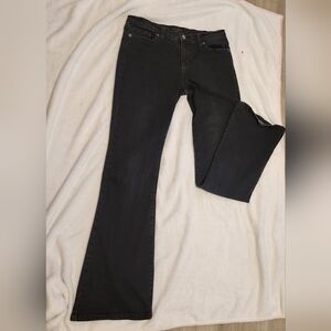 Banana Republic Factory Low-Rise Bootcut Jeans  Washwell  Black  Size 28/6 Pants